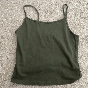 Green cropped tank top